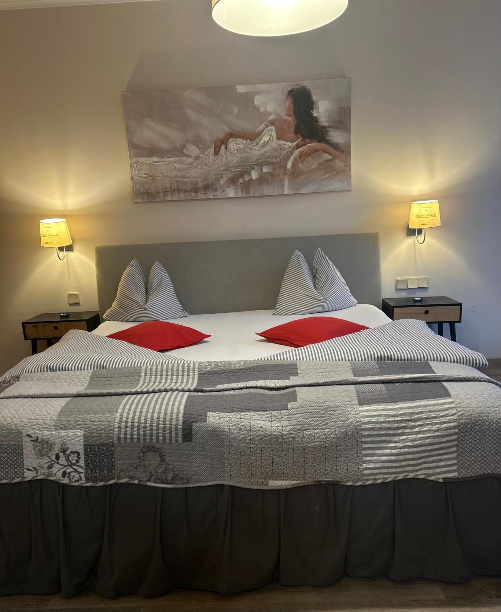 Exclusive Holiday Apartments 菲拉赫 外观 照片